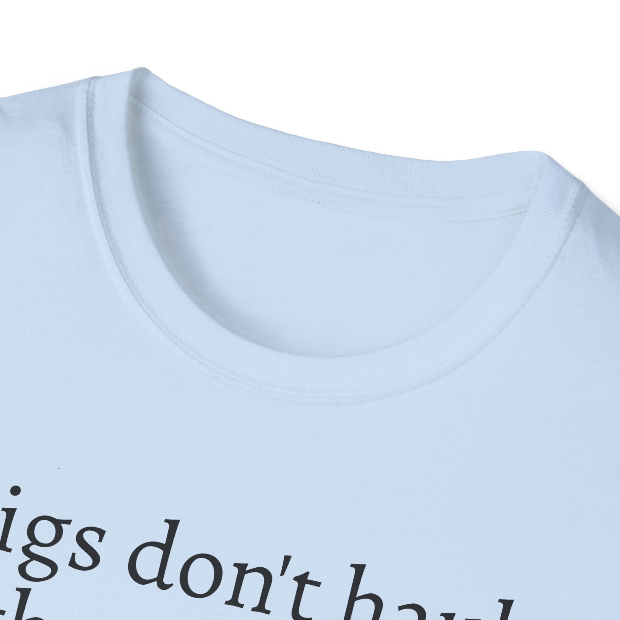 Funny Pig Wheelbarrow Unisex T-Shirt